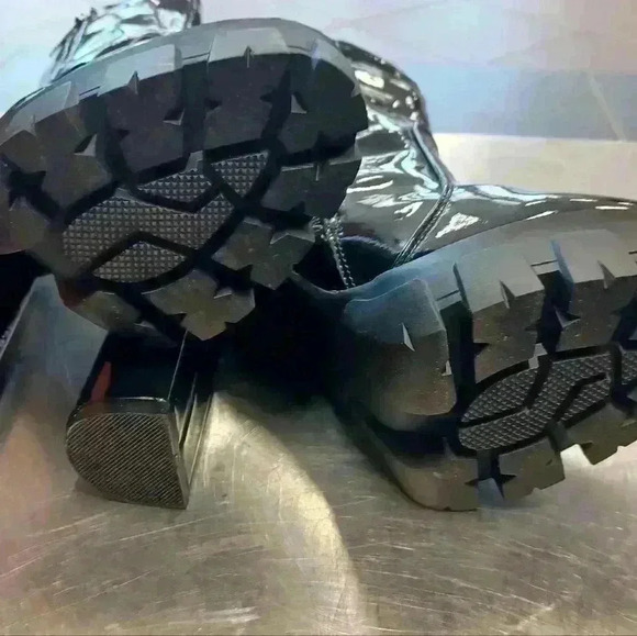 Streetwear Society Black Platform Heeled Boot Size 6 - Picture 4 of 6